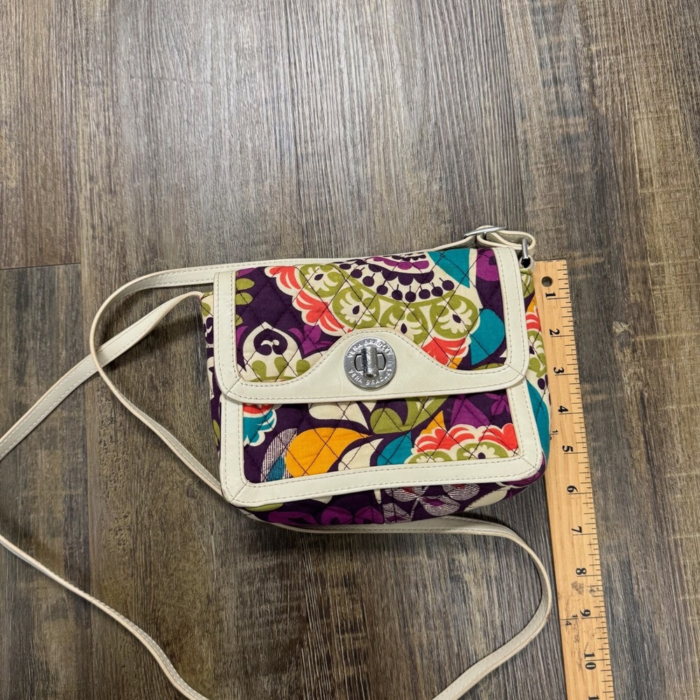 Vera Bradley Quilted Crossbody Bag Colorful Floral Print Cream Leather Trim‎ - Picture 6 of 15